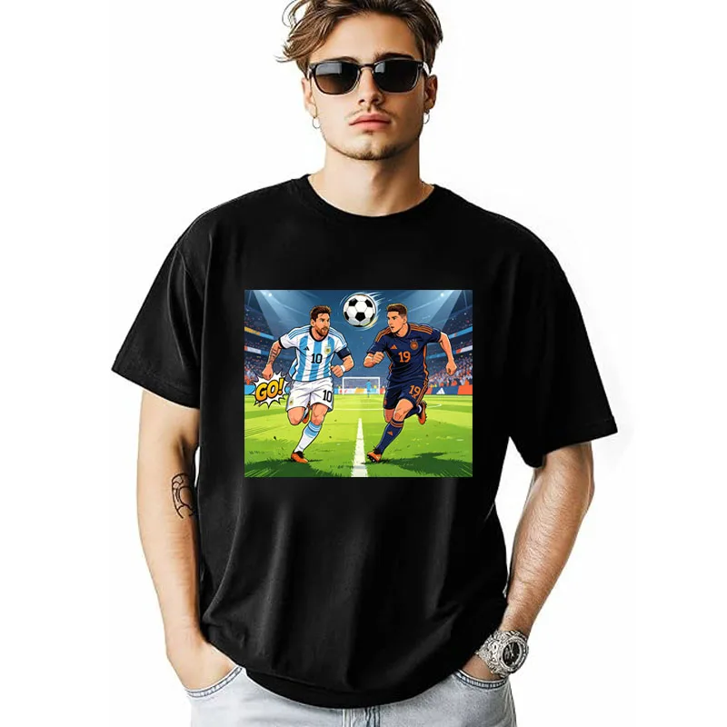 Messi Wasch- und Bade-T-Shirt: Messi-gesegnetes Meme-Fan-T-Shirt im Y2K-Cartoon-Stil für den Fußballspieltag 2026 – PK Yamal Kleidung – Detail 13