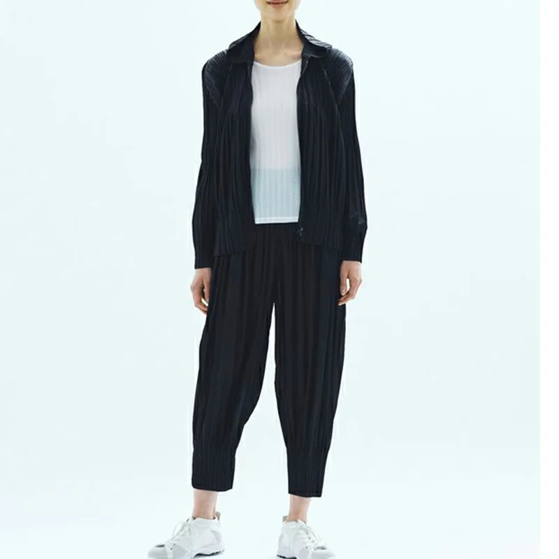 Fashionable Short Puff-Sleeve Hooded Zipper Cardigan Women's Basic Style Pleated Casual Polyester Outerwear Spring 
