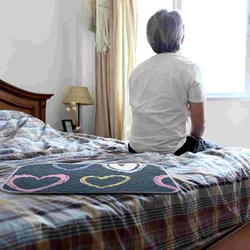 Incontinence Pad Mattress for Elderly Pee Bed Pads Washable Waterproof Diaper Replacement Urine Diapers