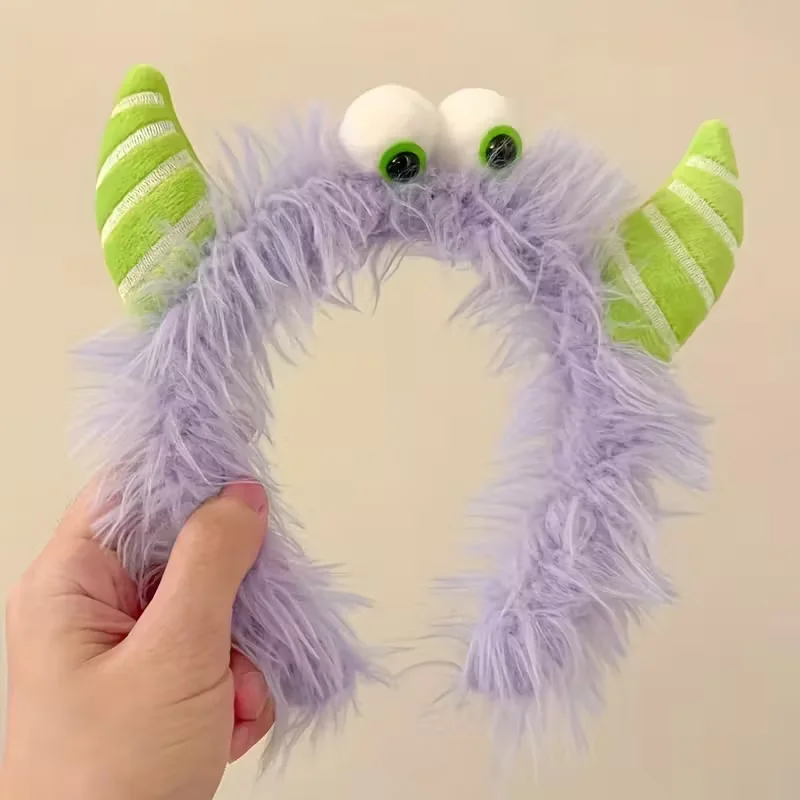 Niedliches Monster-Plüsch-Stirnband für Damen, Stirnband im Cartoon-Stil, ideal zum Gesichtwaschen und zum Auftragen von Make-up, Haaraccessoire. – Detail 5
