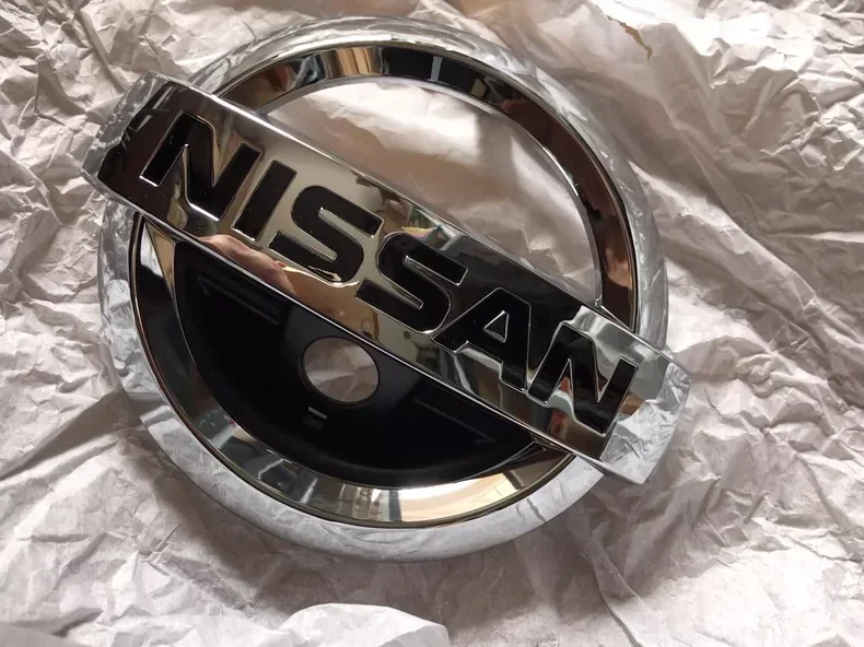 

Оригинальный значок на переднюю решетку Nissan на 2014-2018 годы X-Trail Lancer Maxima