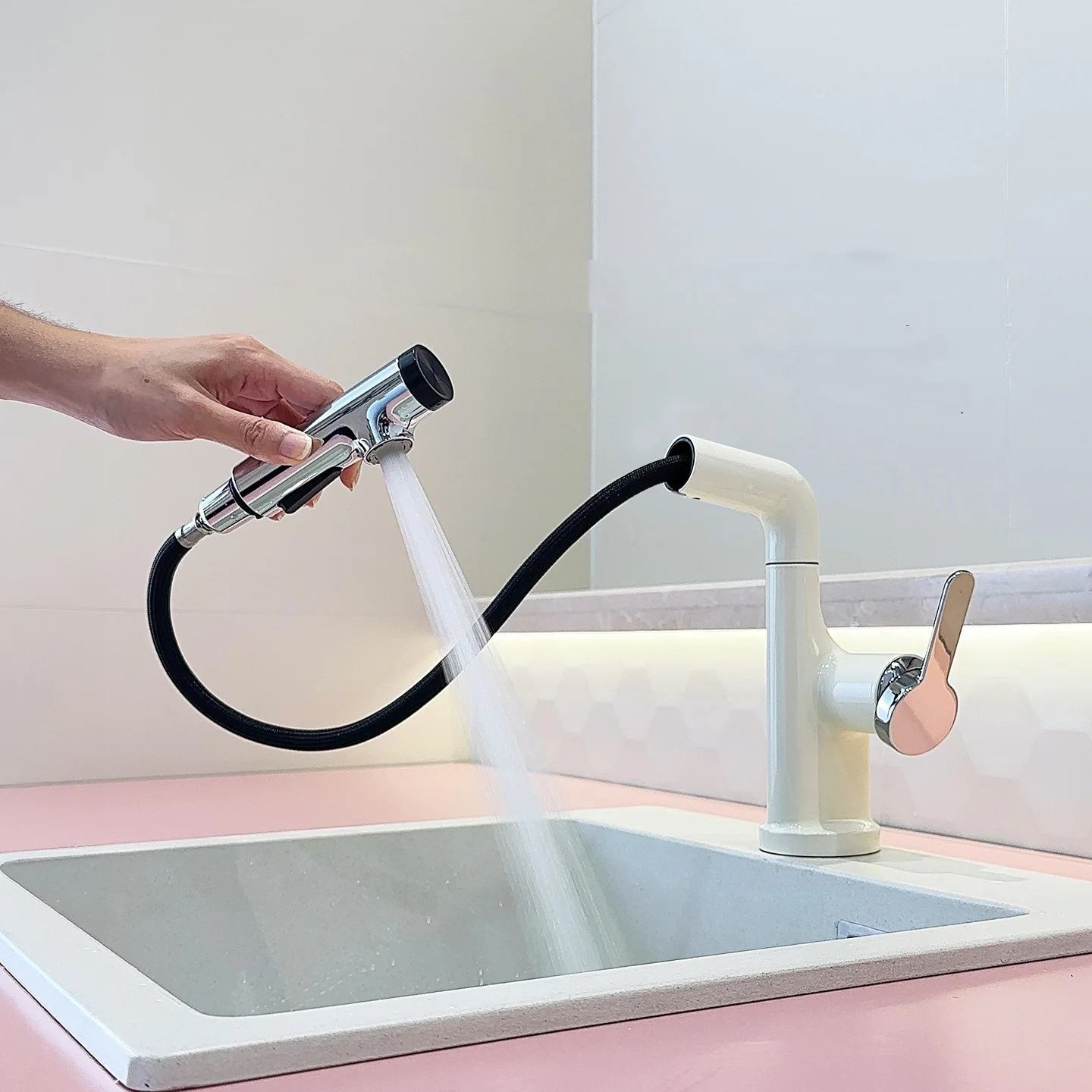 New White Chrome Bathroom Basin Faucet Pull Out Rotation Hot and Cold Single Lever Functions Crane Brass Sink Mixer