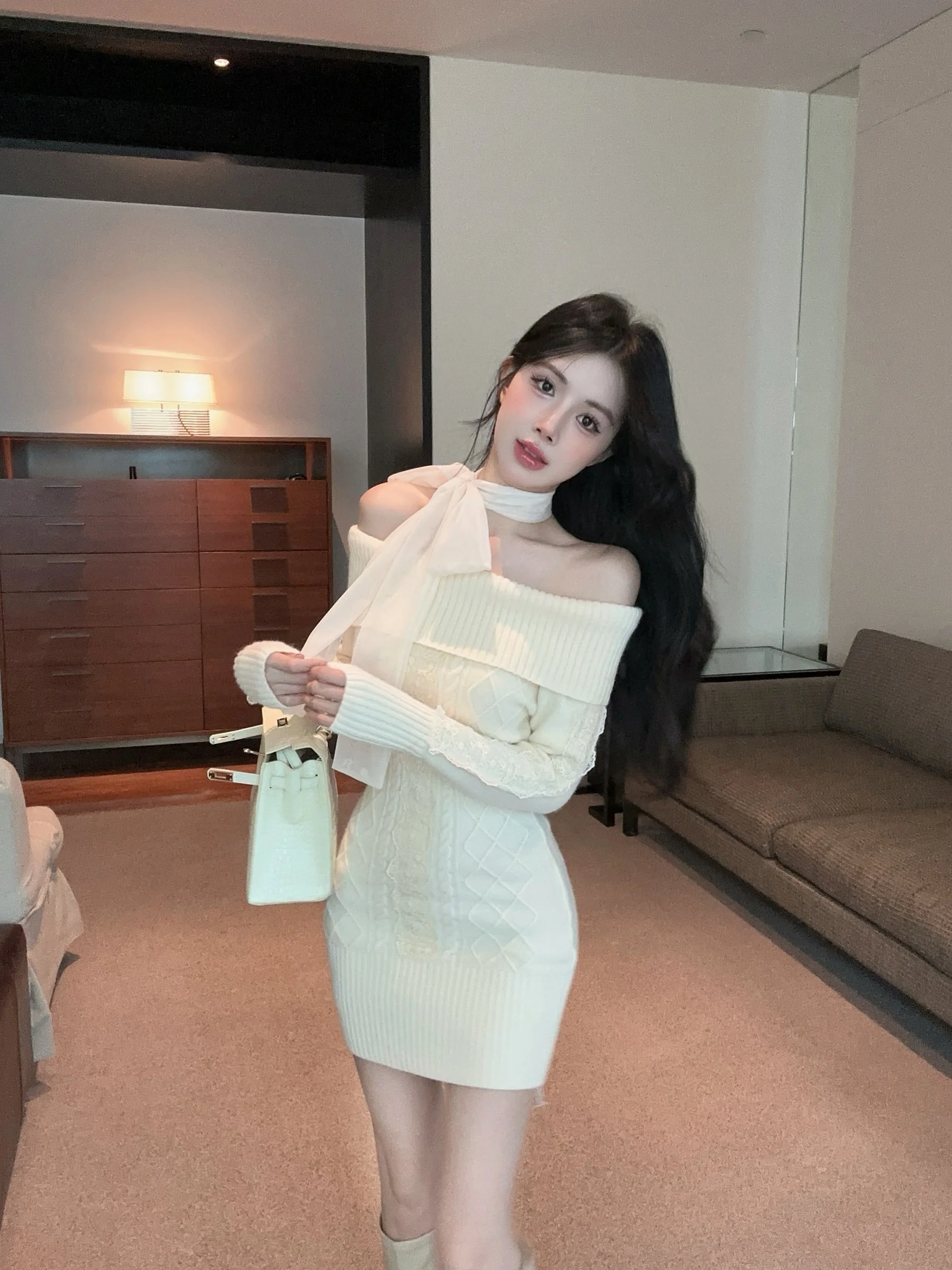 Abito maglione lavorato a maglia a maniche lunghe con spalle scoperte sexy Abito aderente dolce caldo con motivo ondulato Abito base pullover da donna Autunno alla moda