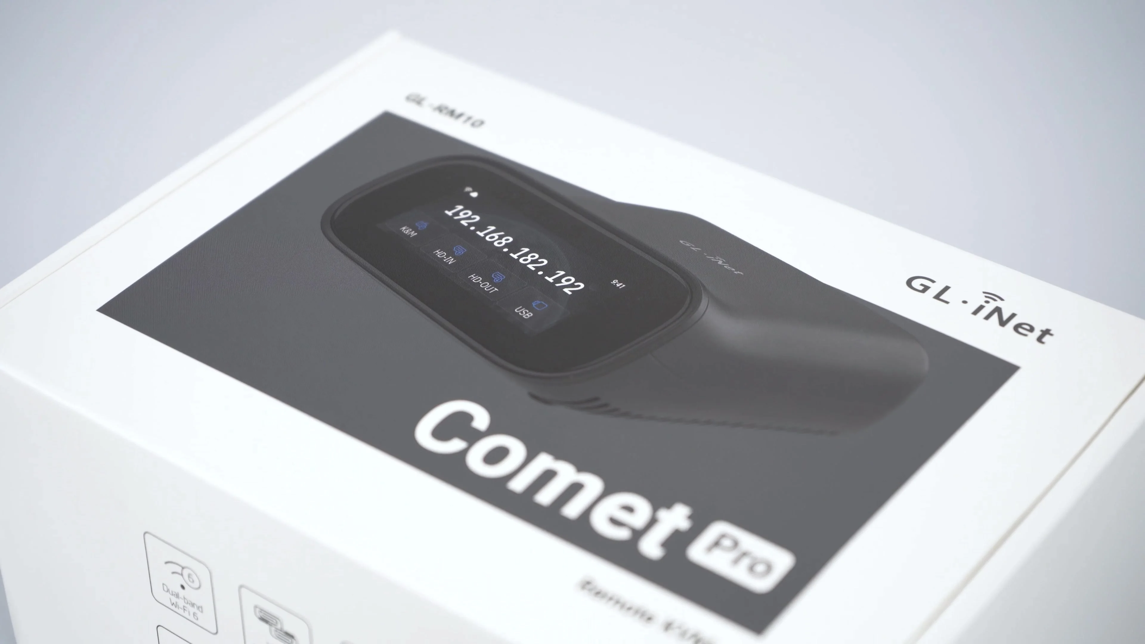 GL.iNet Comet Pro (GL-RM10) リモートKVM Wi-Fi 6 4K@30Hz パススルー