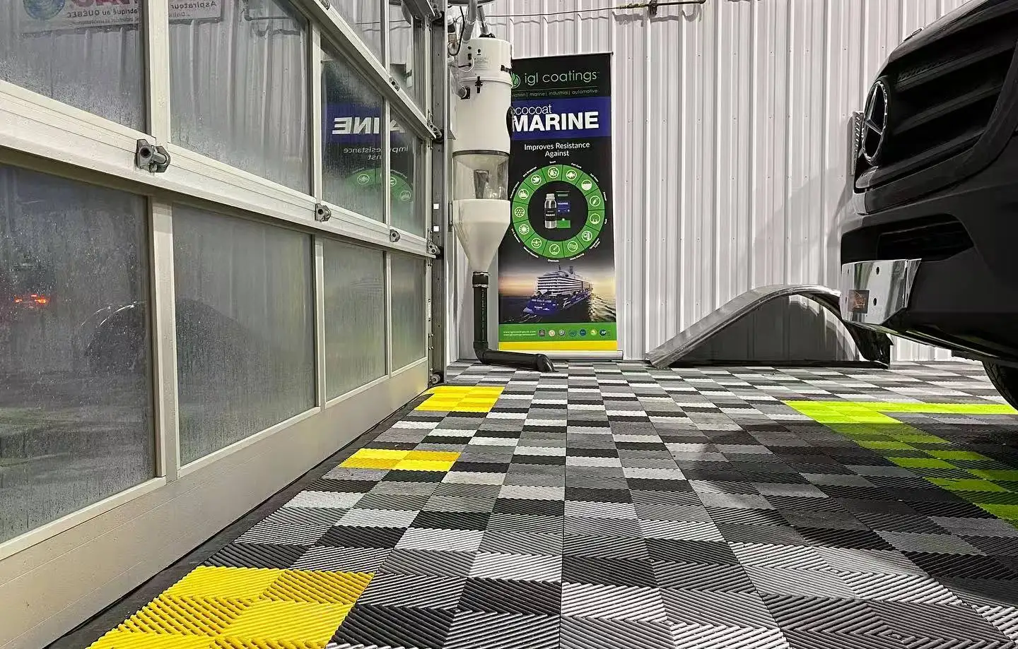 Rigid Modular Eco-Friendly Garage Floor Tiles Interlocking Rubber Plastic Garage Flooring Mats