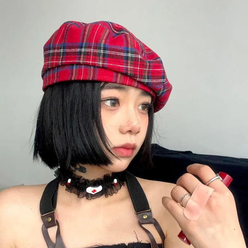 Red Plaid Beret for Women Men British Girl Fashion Sweet Cool Bonnet Korean Style Flat Top Berets Hat Female Retro Painter Caps