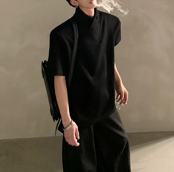 American Design Semi-turtleneck Short-sleeved T-shirt Men's Summer Senior Wear Black Shoulder Padded Half-sleeved Top