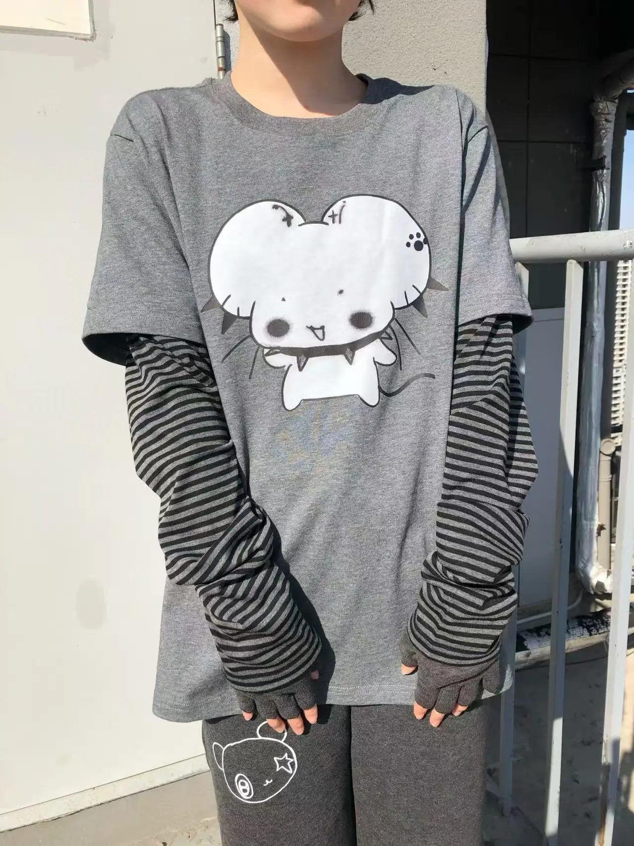 

Футболка Original Punk Mouse Collaborative Heavyweight Stripe с длинным рукавом, имитация двухслойности, повседневная, свободного кроя, из смесового хлопка
