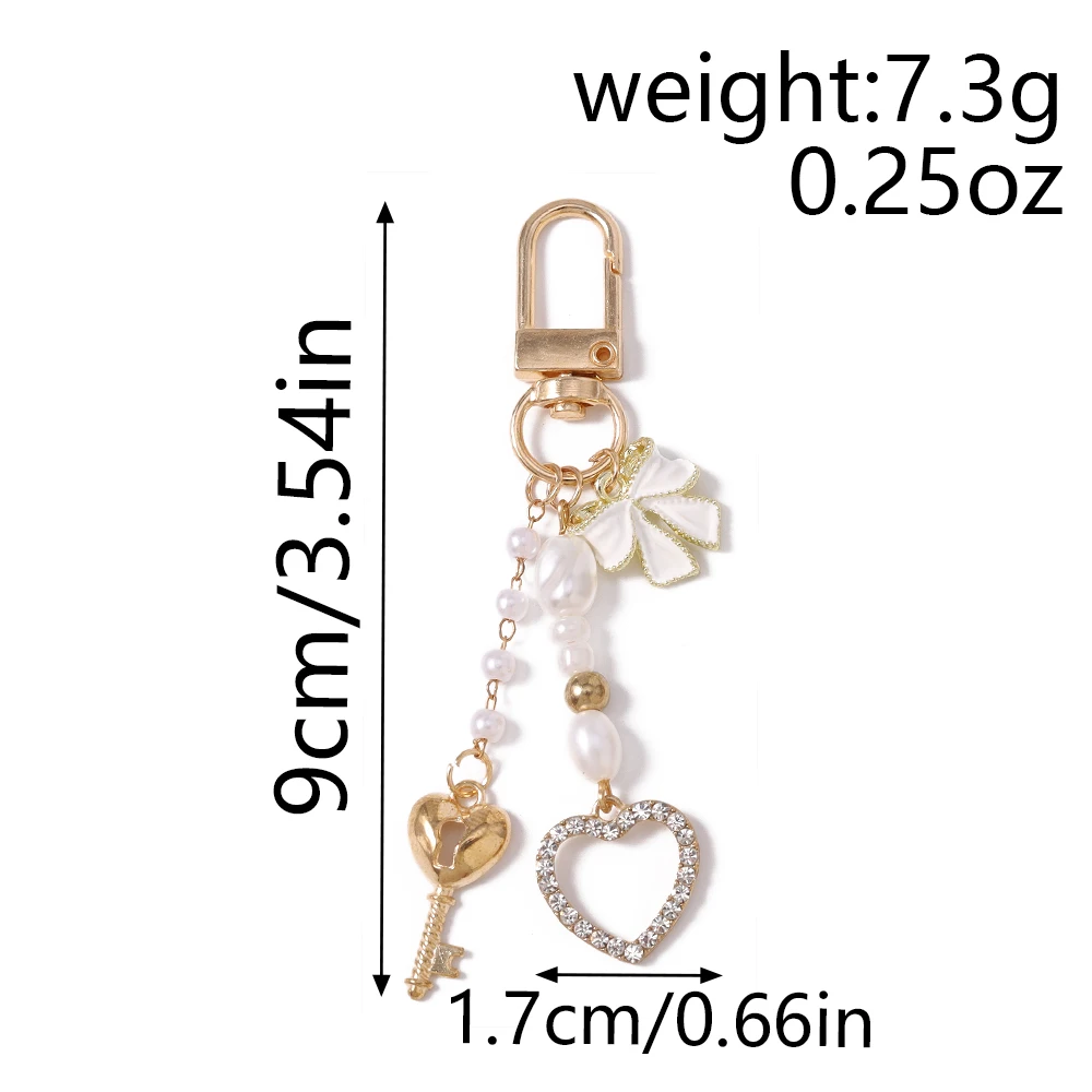 Aihua Niedlicher Y2K Metall-Schleifenherz-Schlüsselanhänger mit Perle für Damen und Mädchen, Handtaschenanhänger, DIY Handgemachter Schmuckzubehör – Detail 2