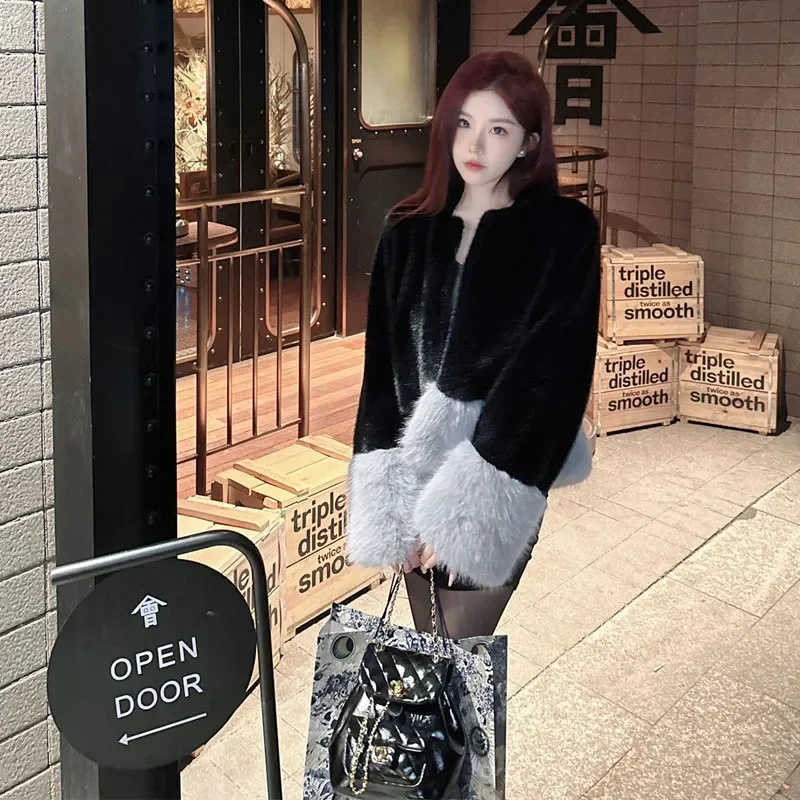 Jesień Zima Nowy Futrzany Płaszcz Damski Temperament Piękna Moda Nisza Koreański Kolor Dopasowany Imitacja Futra Lisa Płaszcz Damski 3525