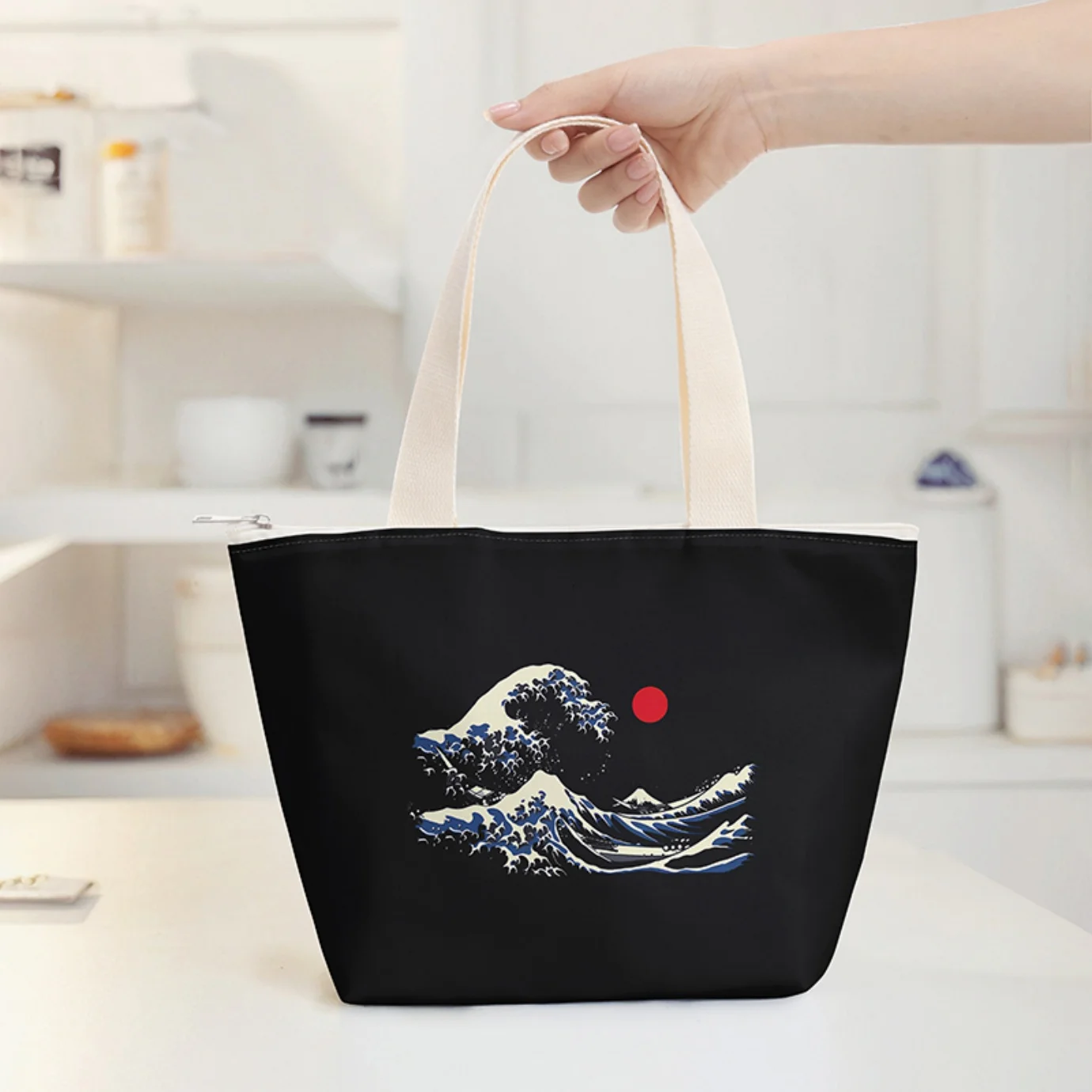 The Great Wave Print Thermal Insulated Lunch Tote Bag, Lightweight Reusable Food Carry Bag For Daily Outdoor Use
