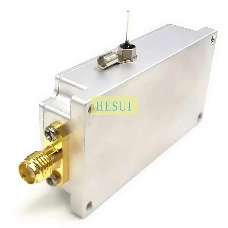 LNA 0.3-4.0GHz 60dB high gain low noise amplifier