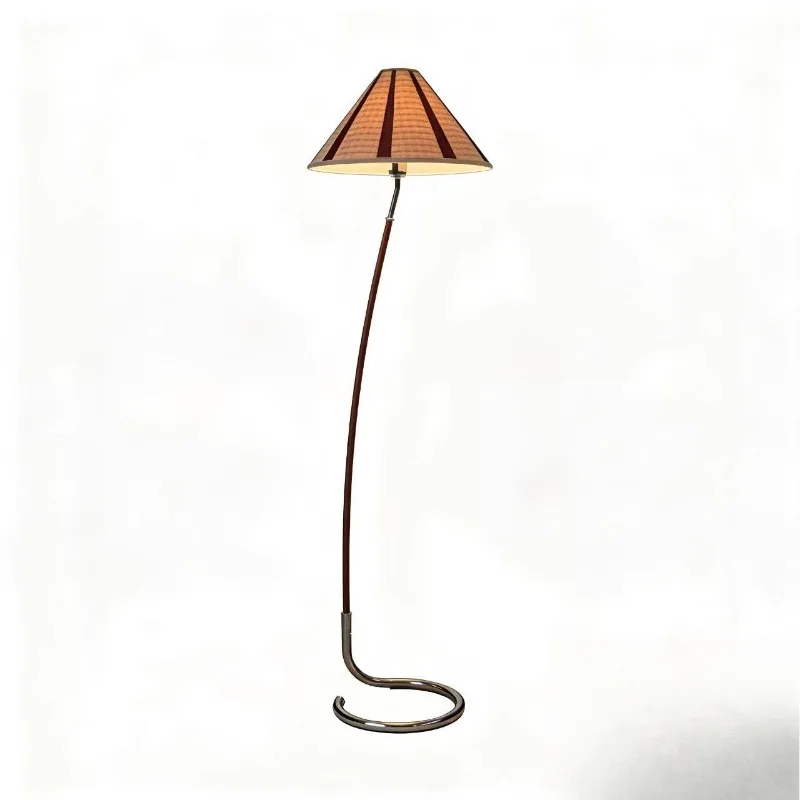 French medieval living room floor lamp sunset atmosphere lamp bedroom bedside designer retro sofa vertical table lamp