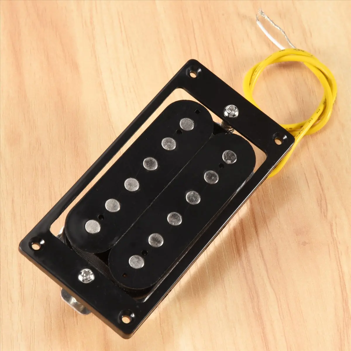 

Набор из 2-х (1 комплект) черных двойных звукоснимателей Humbucker для электрогитары + крепежные винты