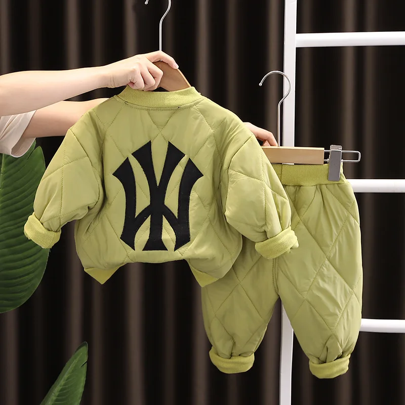 Ropa de lujo de diseñador para niños, abrigos de algodón con letras gruesas y pantalones, conjunto de traje de Navidad para niños, moda de invierno,