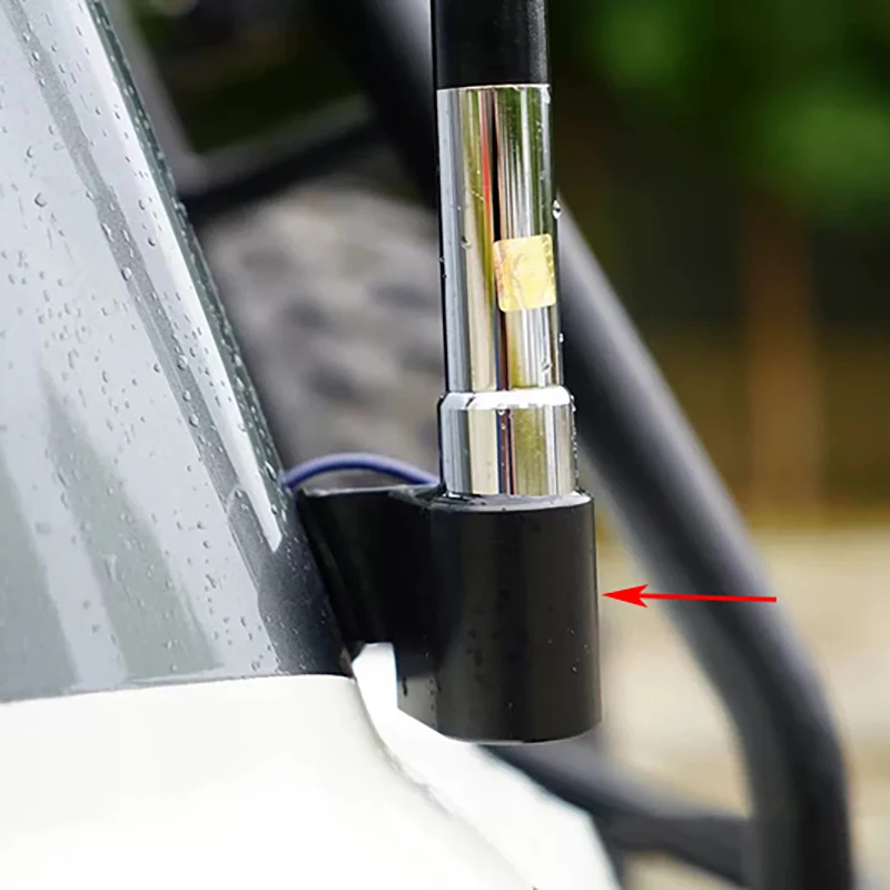 For Nissan Patrol Y61 GU Safari Tailgate Antenna Bracket Tailgate Reversing Light Bracket Non-Destructive Installation