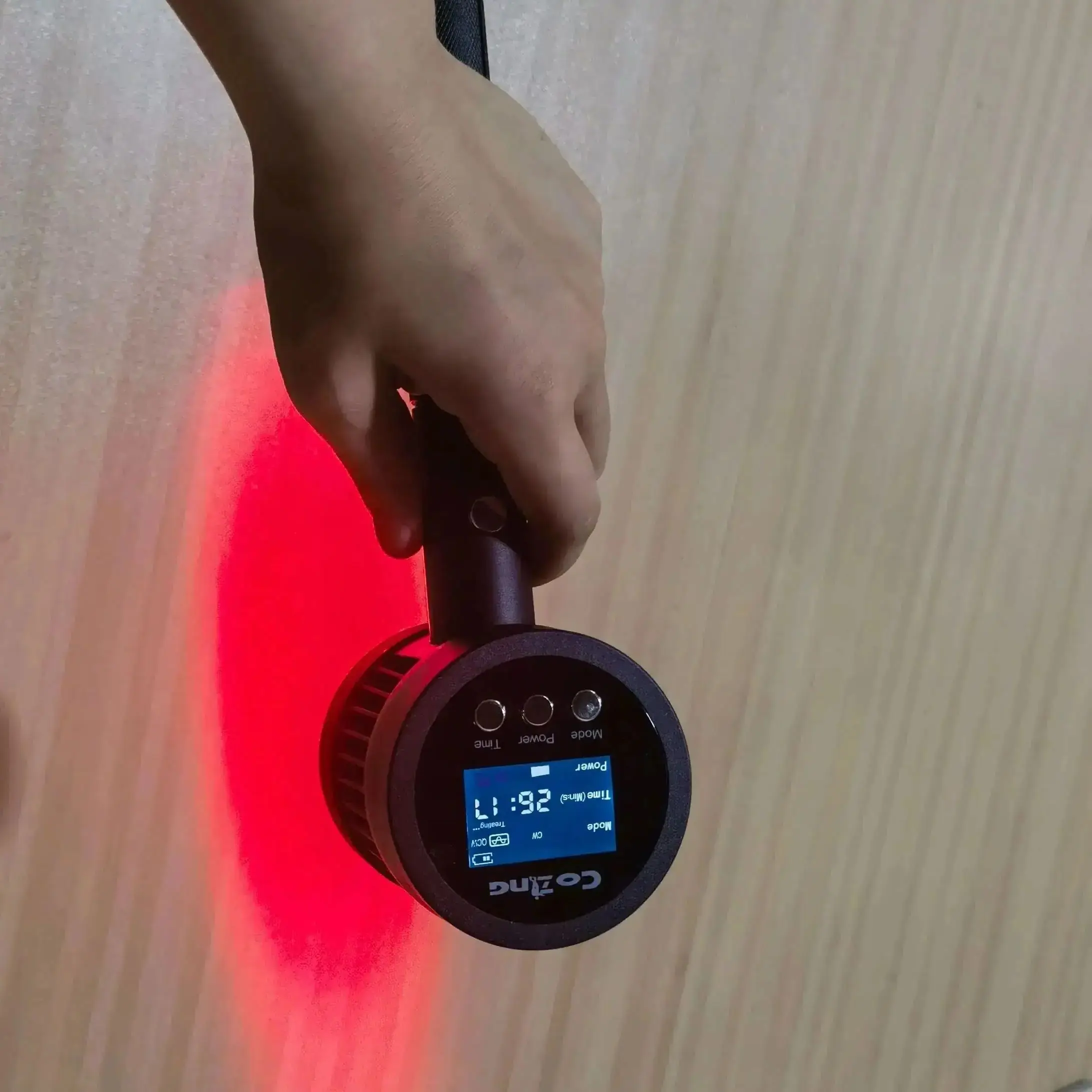 

Portable 808nm Cold Laser Device 25 Diodes 1295mW Chargable for Home Physical Pain Relieve for You and Your Pet