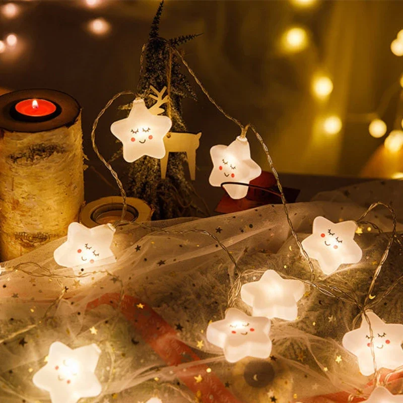 Фонарик с улыбающимся лицом, облаком, звездами