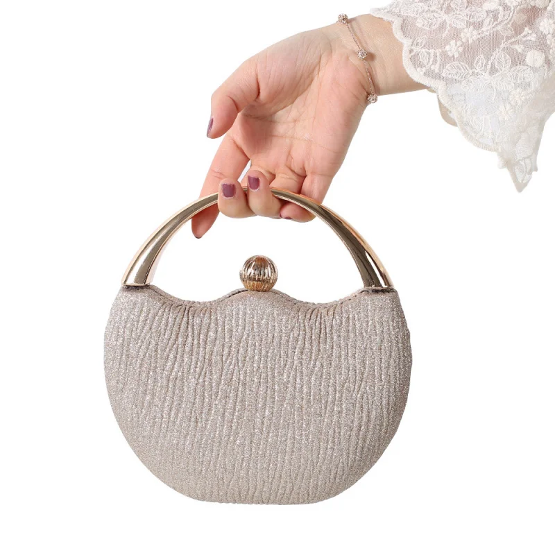 

Vintage glittery hand - held banquet bags, stylish arc - shaped evening bags, wedding bags, and party beaded bags
