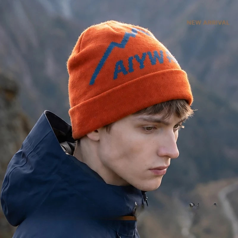 Outdoor Hiking Autumn and Winter Comfortable Warm Hat Men's Double-layer Thickened Cold-proof Ear Protection Knitted Hat Women