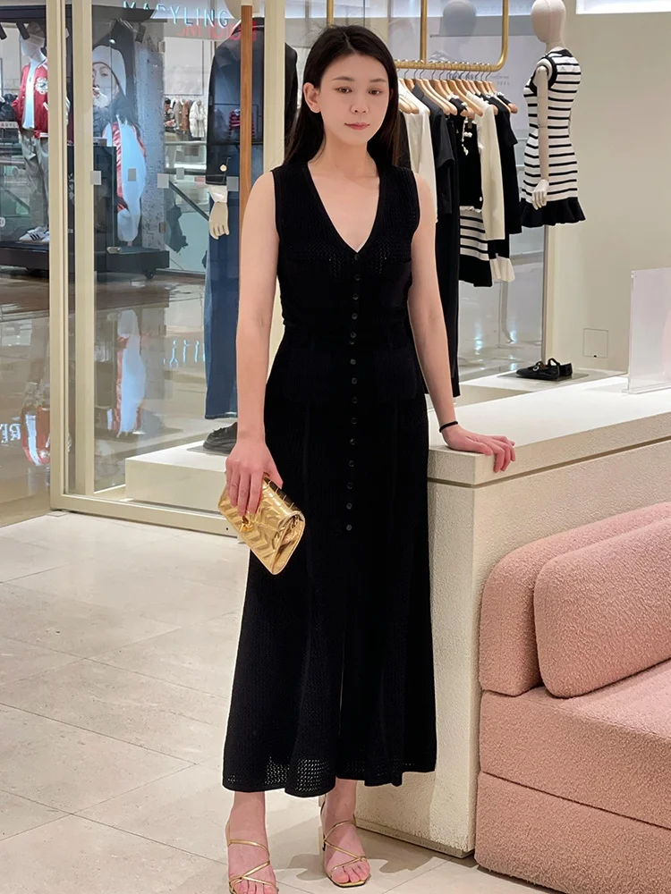 

Высококачественный женский комплект из полого вязаного жилета и юбки V-Ne, весна 2023, модный двухсекционный комплект из полиэфирного волокна с длинными ягодицами свека...