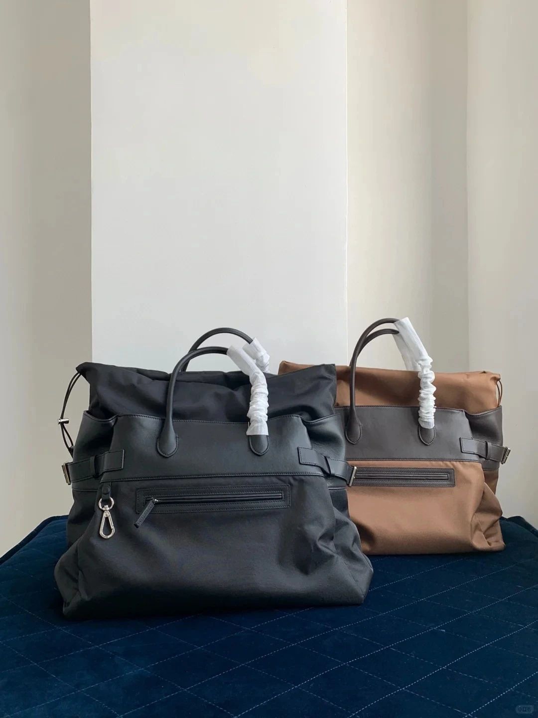 

Margaux 17 Inside Out Genuine Leather Tote Bags For Women Luxury Classic Handbags Pocket Large Capacity Shoulder Bag