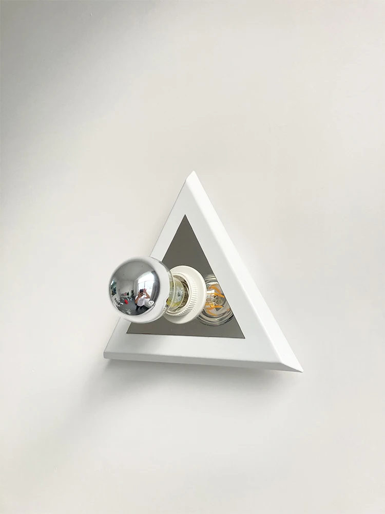 

Треугольный настенный светильник Bauhaus, средневековый современный минималистичный вход, ванная комната, прихожая, прикроватный настенный светильник