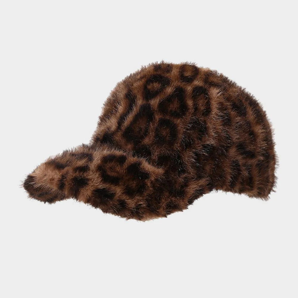 Leopard print plush baseball cap - American retro style - suitable for autumn and winter outdoor protection and warmth retention