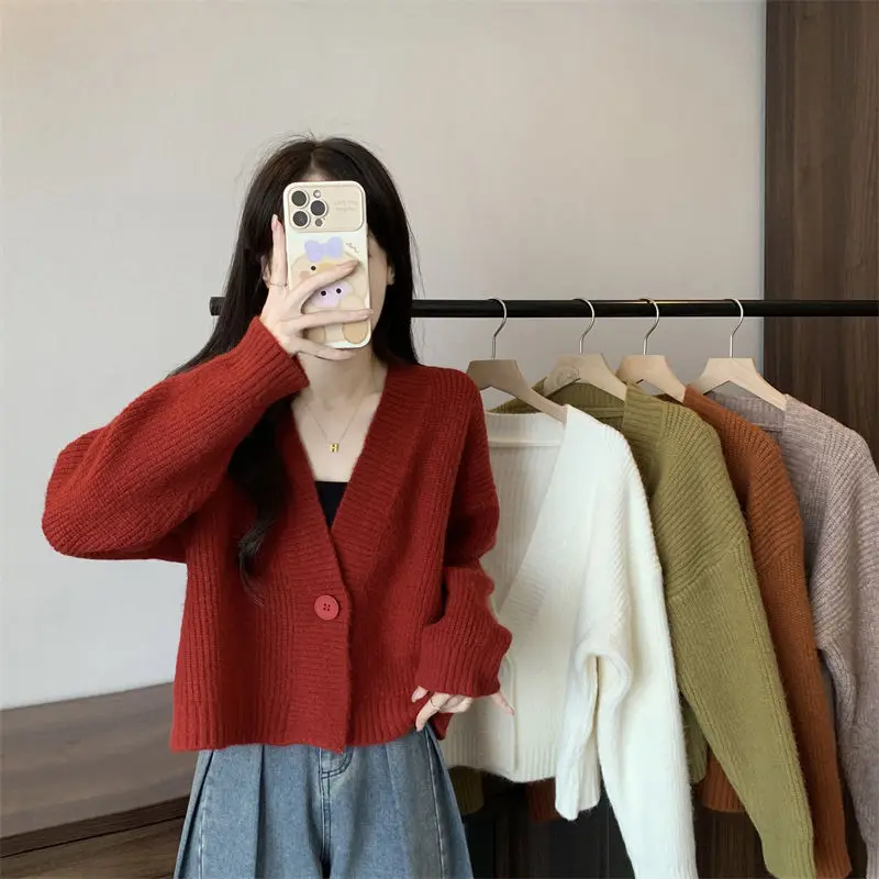 Nuovo cappotto di maglione rosso di natale Cardigan lavorato a maglia corto addensato in stile pigro invernale da donna