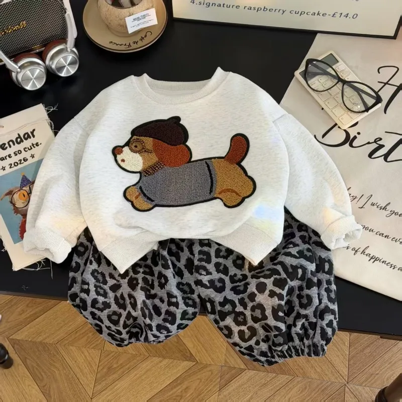 RAISE Herbst-Winter-Kinder-Jungen-2-teiliges-Kleidungsset mit Hundemotiv, Sweatshirt-Set für Jungen, lockere Hose mit Leoparden- und Karomuster, Baby-Jungen-Outfit – Detail 1