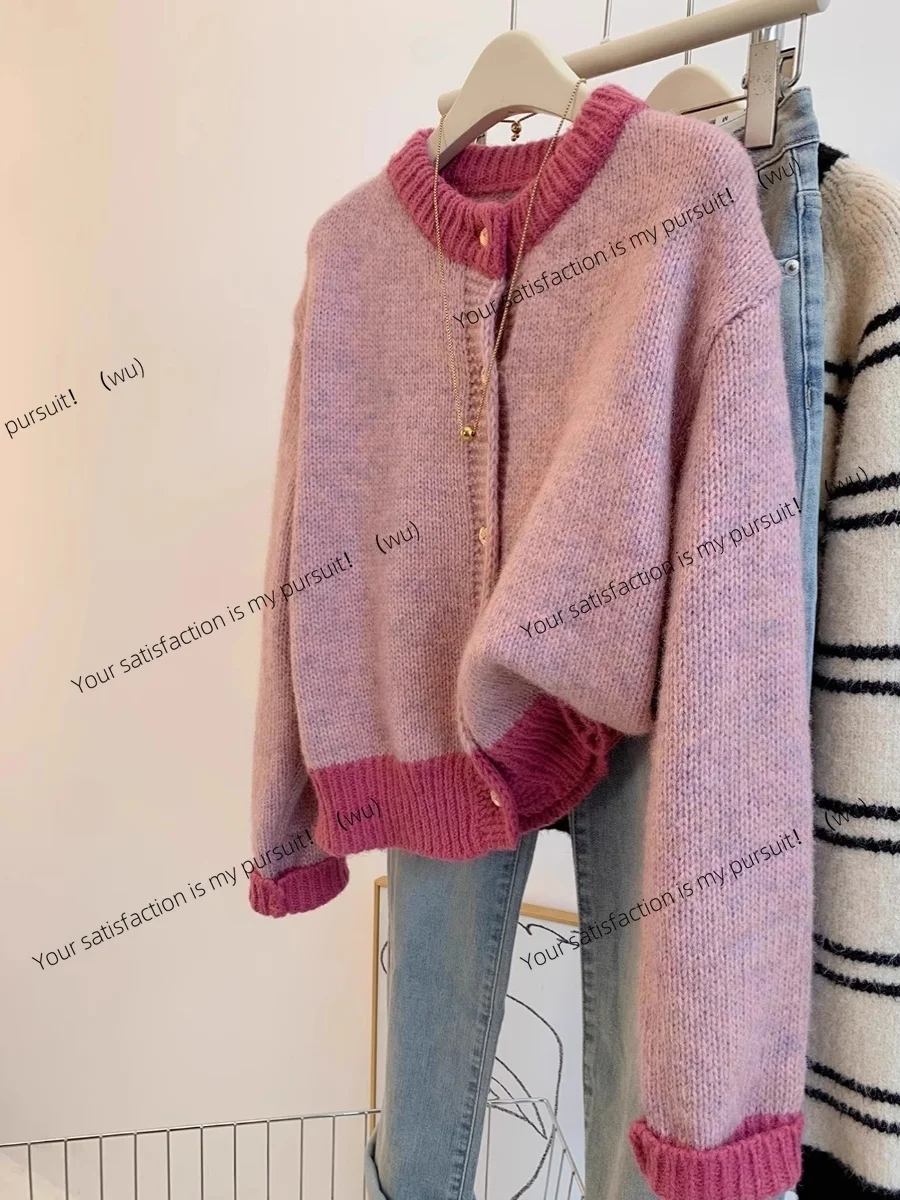 

Xiaoxiangfeng pink short sweater jacket women's autumn, winter and spring clothing thickened lazy wind small knitted cardigan
