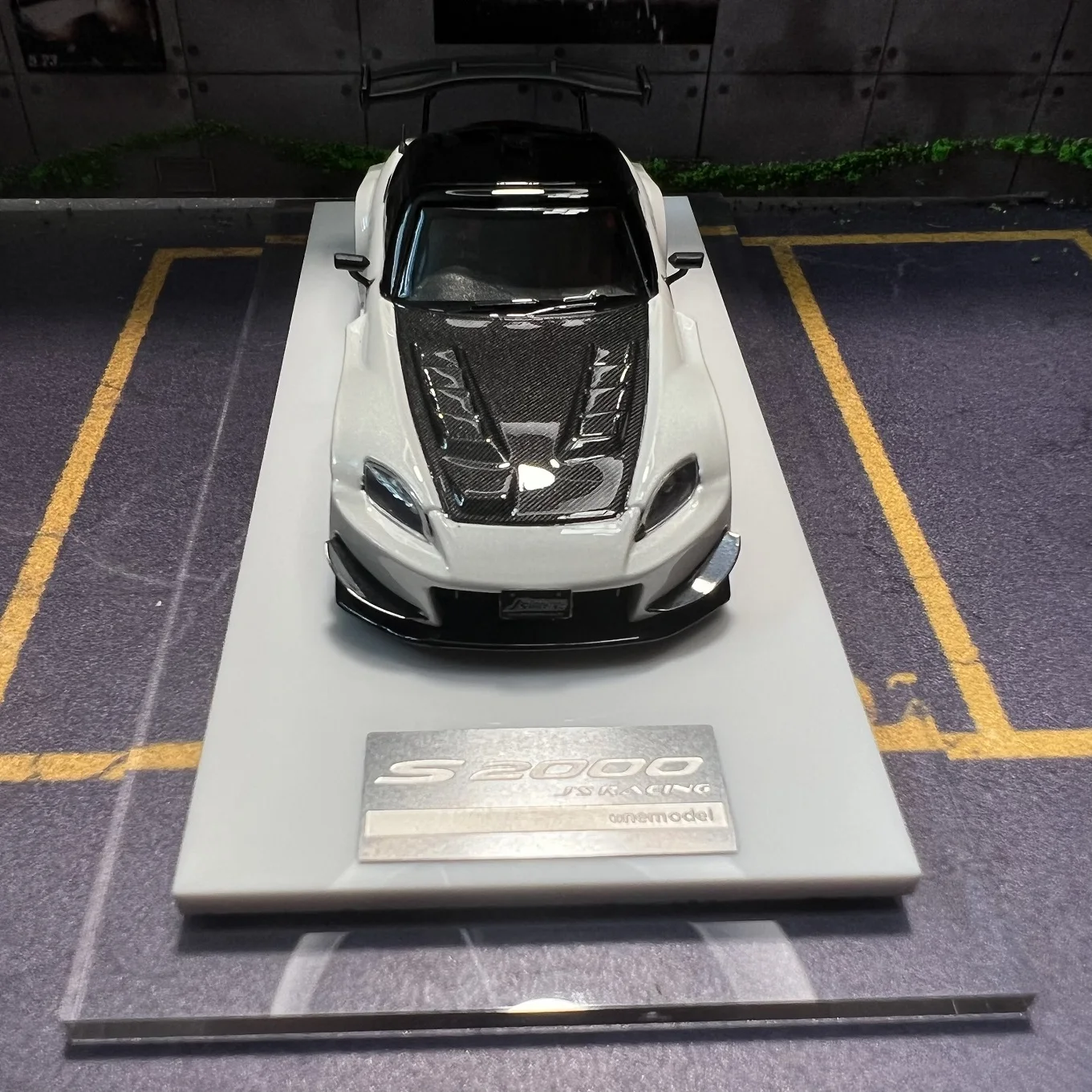 ONE MODEL 1:64 S2000  Racing Carl Resin  Diecast Car Model