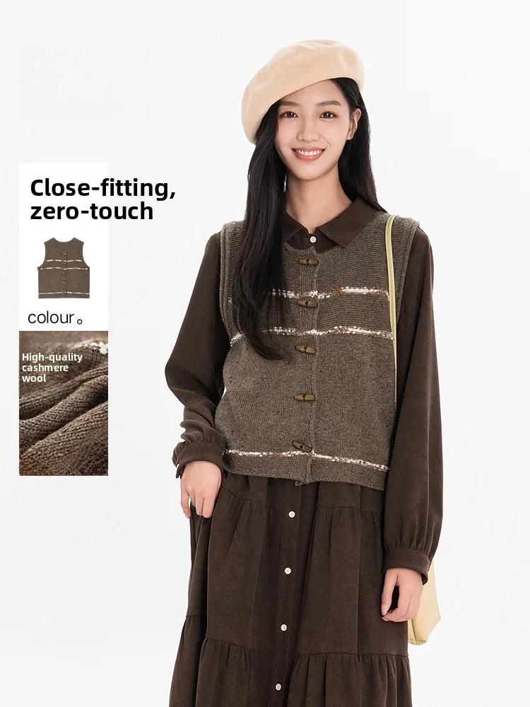 

Women's Knitted Svel round Ne Fragmented Wool Sweater Faionable Retro Layering Cardigan Spring New Arrival