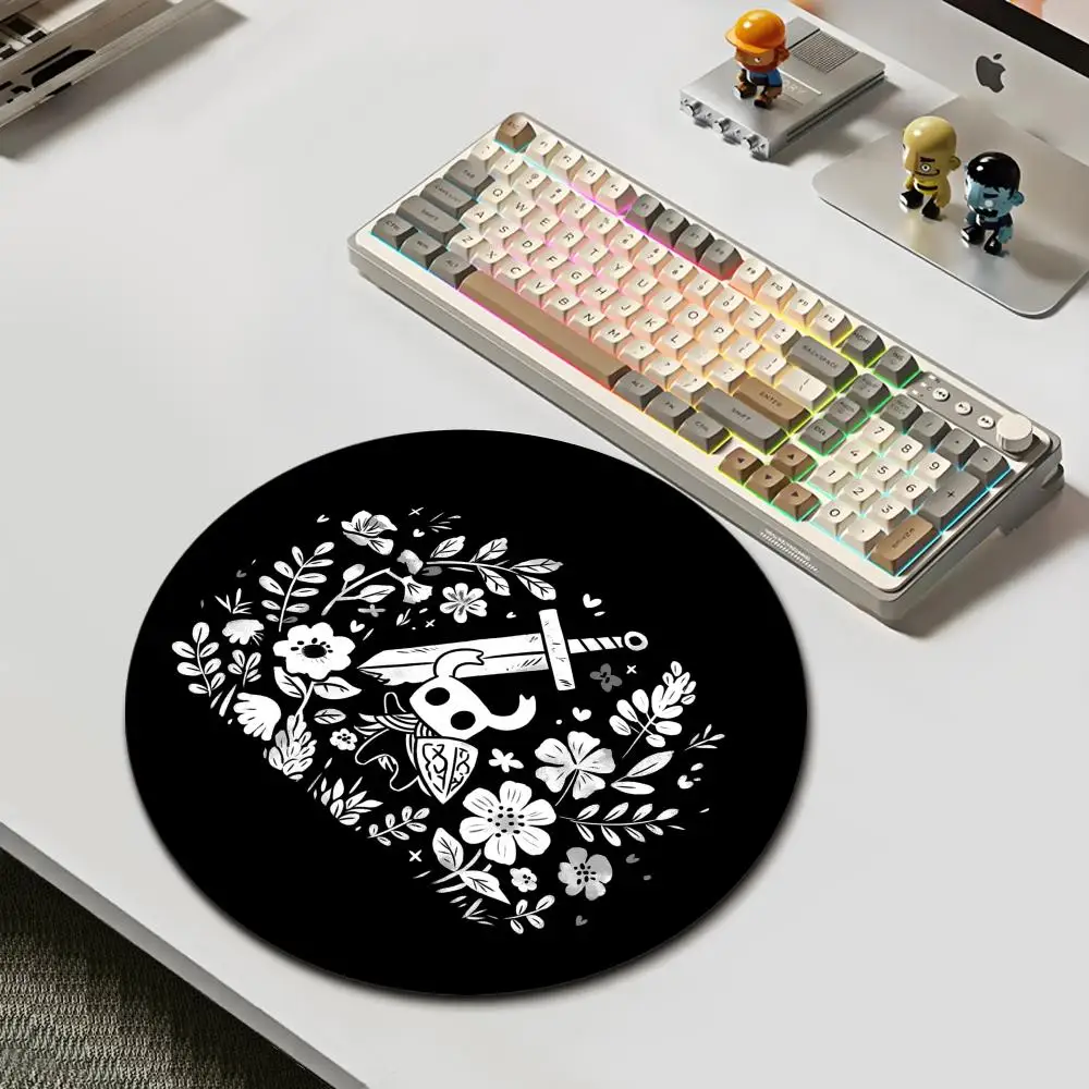 

HYBXAXC Rubber Mousepad Gaming Stitch Edge Thicken Mouse Mat Anime H-Hollow K-Knight Rubber Non-slip Keyboard Laptop Mausepads
