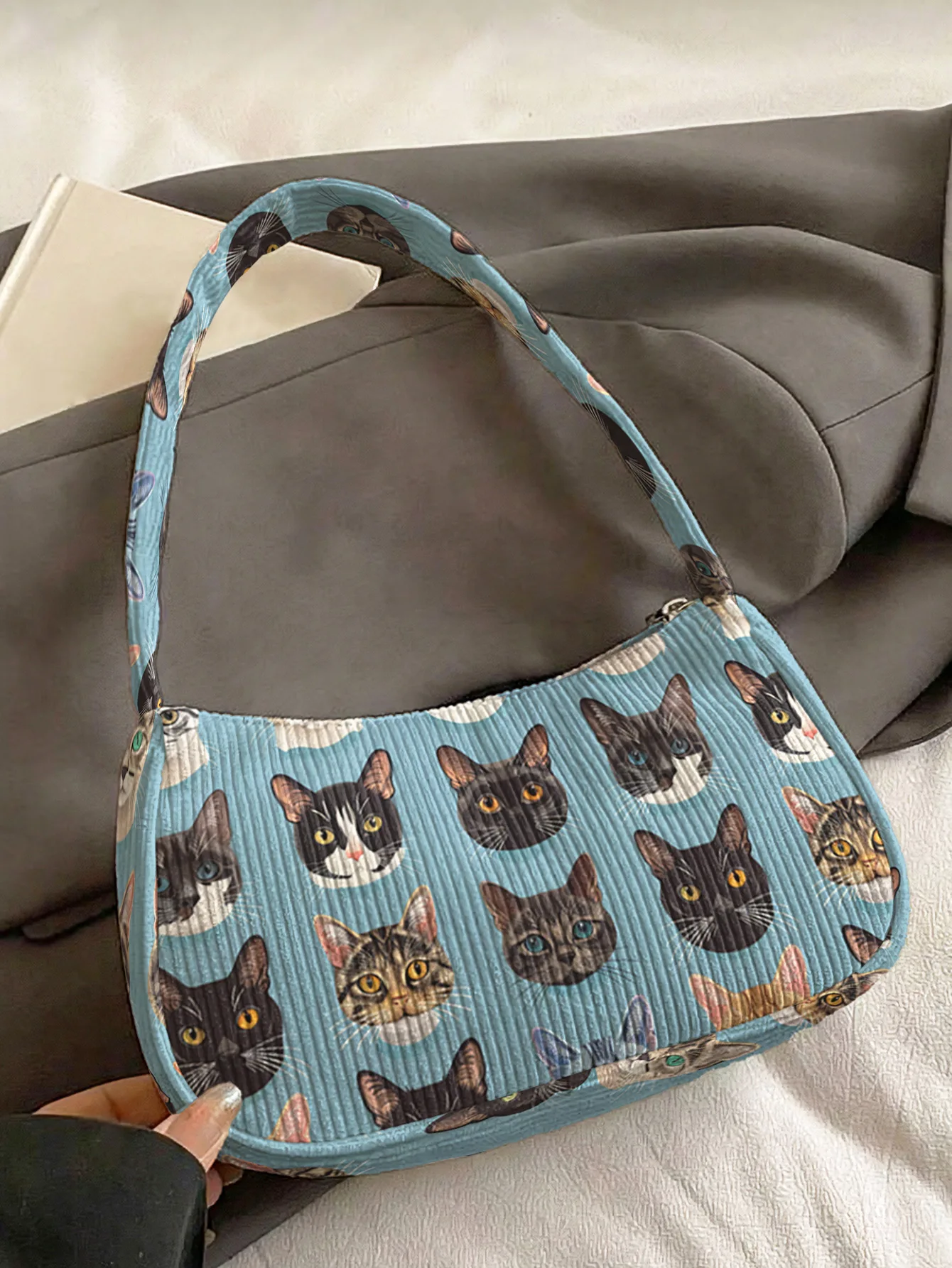 Trendy Cat Head Print Shoulder Bag, Light Blue Corduroy Underarm Bag for Daily Casual Use view 4