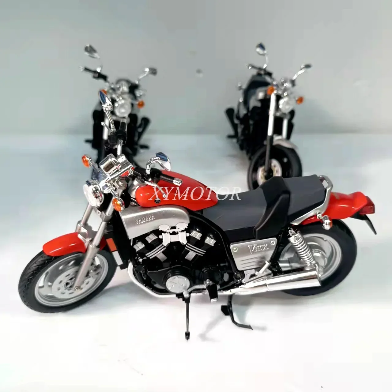 AOSHIMA 1/12 For YAMAHA Vmax Locomotive Diavel Diecast Model Car Motorcycle Bike Toys Hobby Gifts Display Ornaments Collection