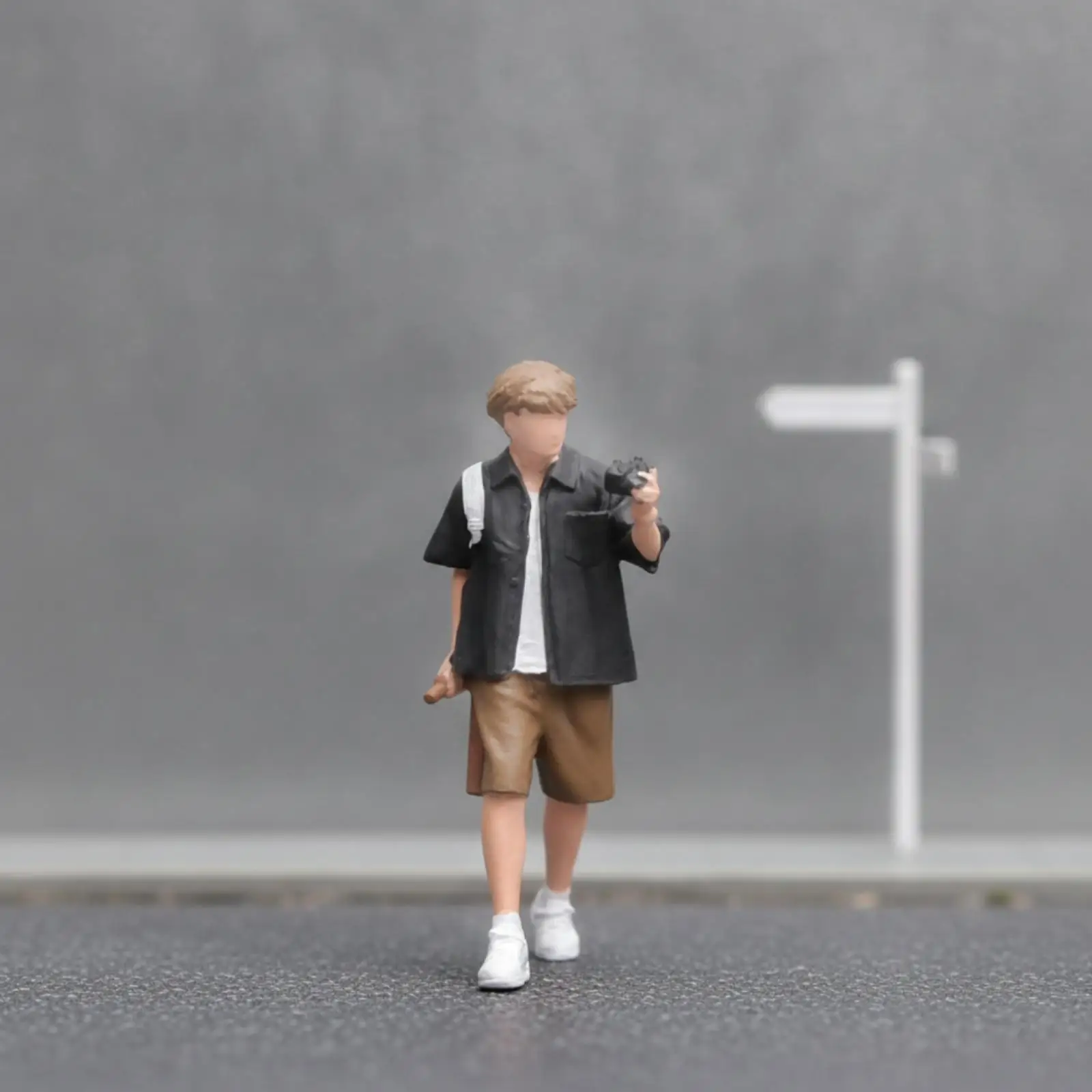Unpainted Resin Miniature Figure Young Man Black Shirt Shorts Walking Pose for Diorama Layout