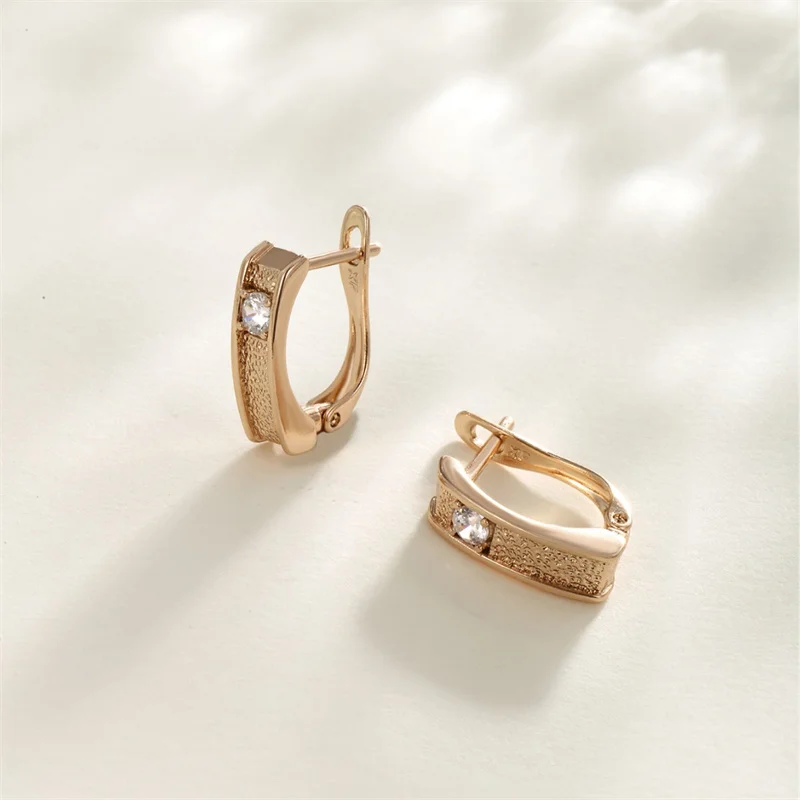 Gold-Plated Alloy T-Bar Clasp ต่างหูสไตล์ Minimalist ผู้หญิงอุปกรณ์เสริมหู