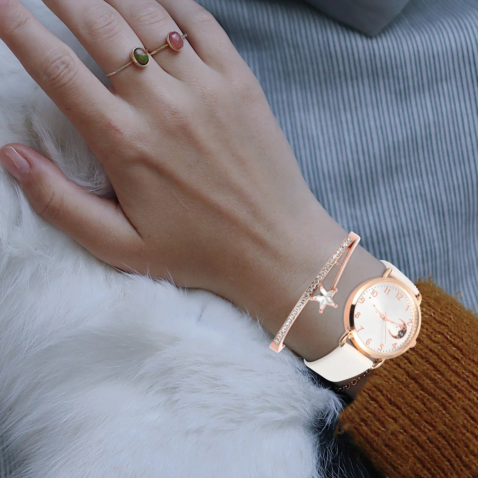 1Set Stylish Moon Phase Women Wrist Watch with Decorative Star Bracelet Set Fashionable Elegant Gift for Her Christmas Birthday