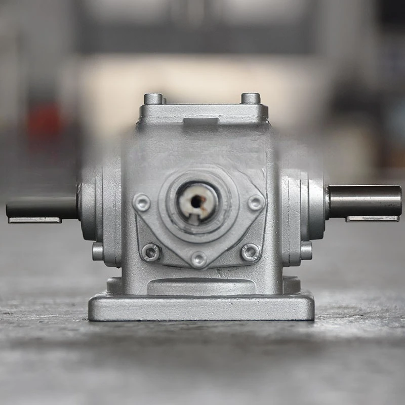T6 spiral bevel gear T-bevel gear reducer, cross reversing box gear reducer