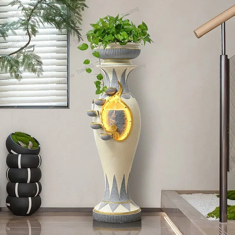 

High-end floor-to-ceiling ornaments, living room entrance circulation, water feature decorations