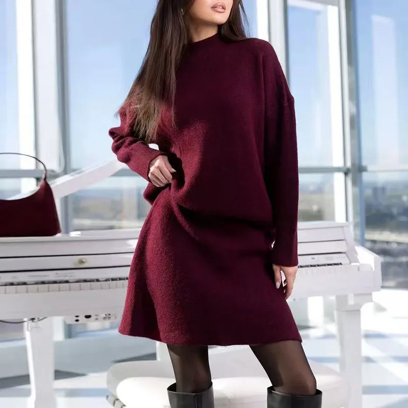 

Женская повседневная свободная трикотажная одежда с длинным рукавом, элегантный однотонный комплект мини-юбки для поездок на работу, модный топ с высоким воротником и юбка, костюм