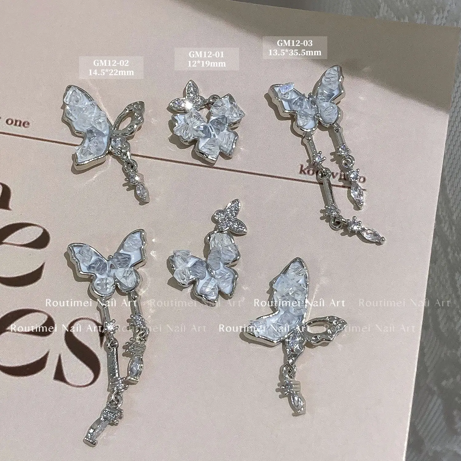 Bling Silver Butterfly Bowknot Luxury Charms Broken Diamond Rhinestones Nail Alloy Decorations DIY Nail Art Charms Accessories