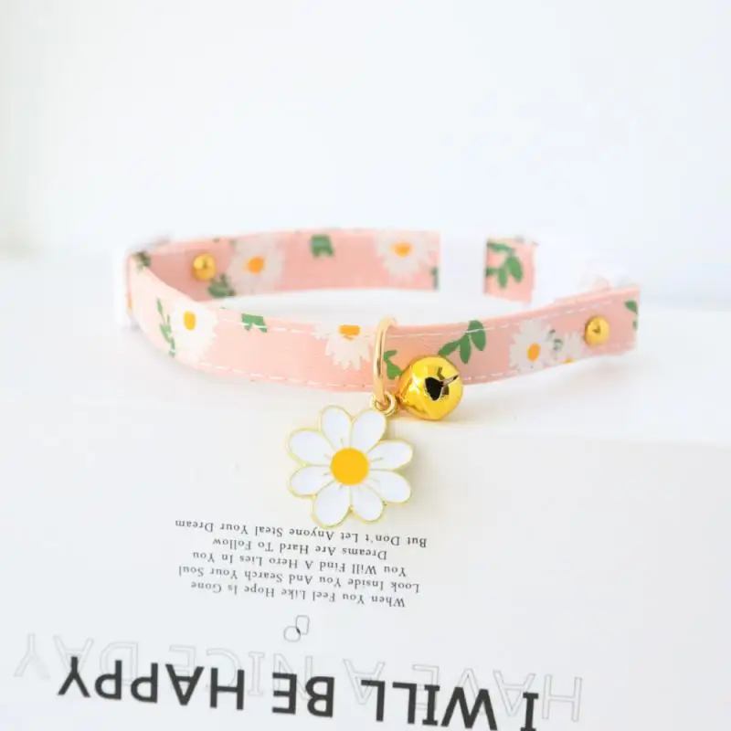 Pet Collar Jewelry Kitten Dog Fresh Flower Collar Pet  Accessories Pendant Collar Cute Lovely Flowe Sweet Pet Necklace With Bell