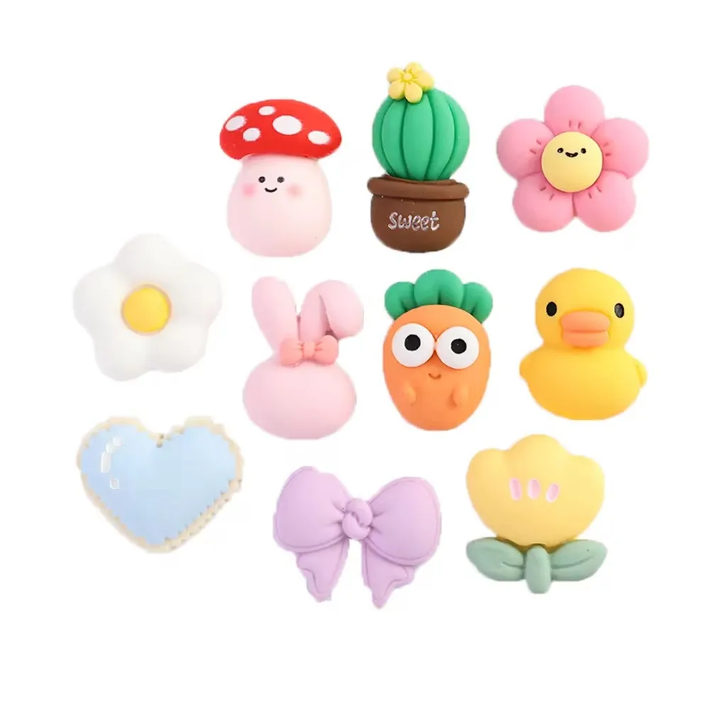 Fresh And Cute Resin Heart Flower Shoe Accessories Cartoon DIY Girls Charms Clogs Summer Sandals Decorative Buckle