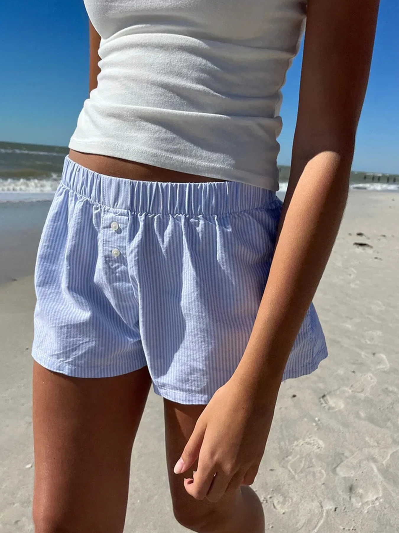 IAMSURE Holiday Casual Loose Striped Shorts Sweet Basic Mid-Waisted Shorts Women 2024 Summer Fashion Streetwear Lady Beach Style