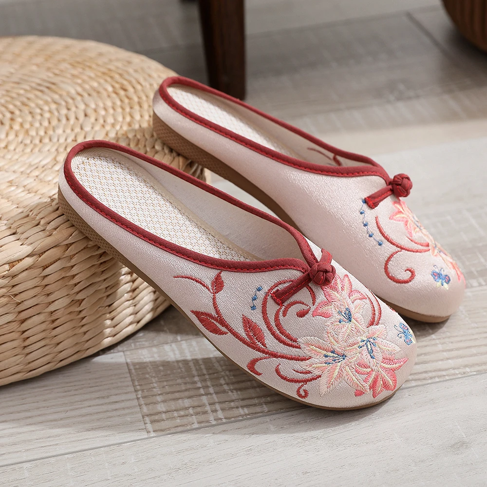 Veowalk Women Cotton Embroidered Flat Mules Slippers Round Toe Retro Chinese Style Comfortable Soft Home Shoes for Ladies