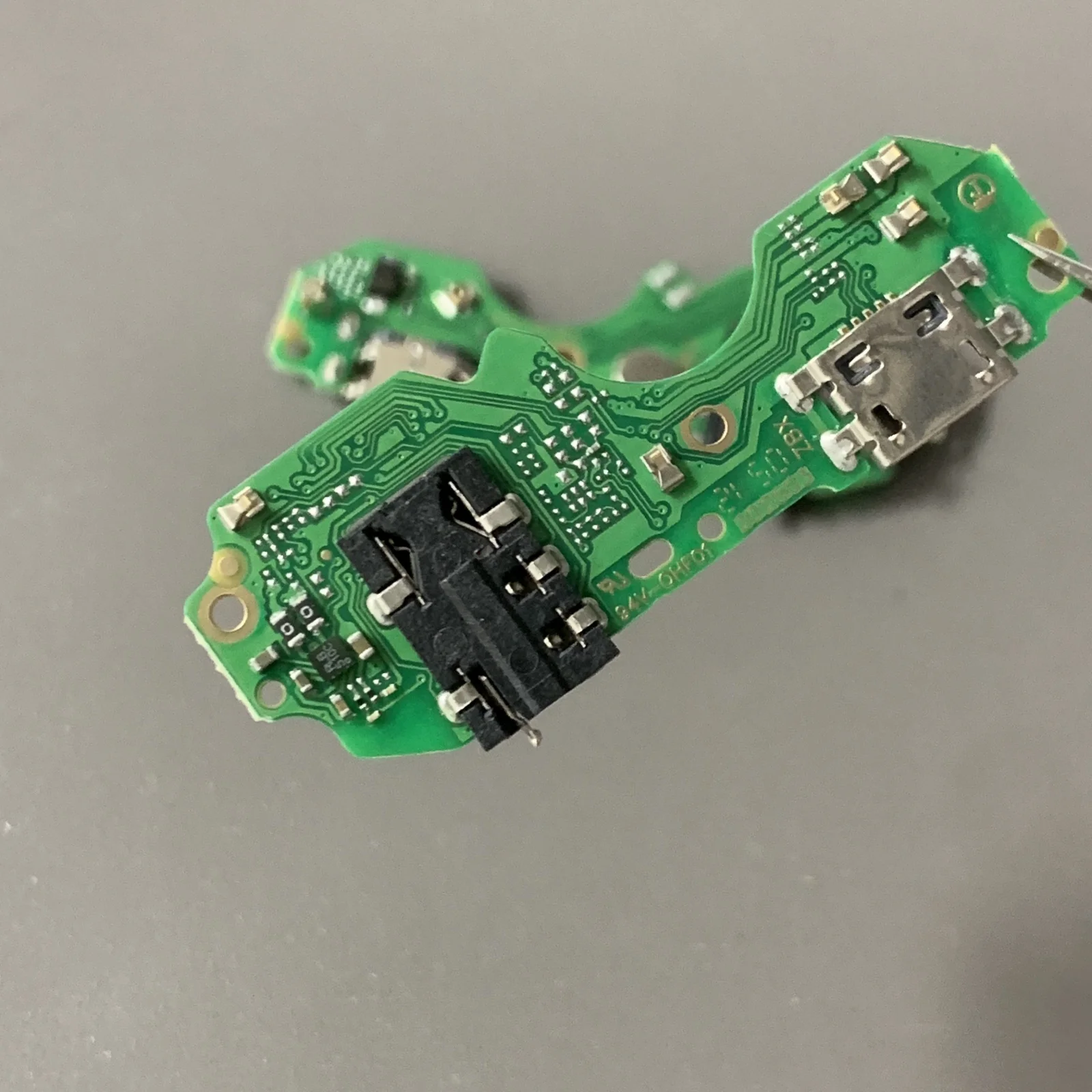 

USB Charging Port Board For Tecno Spark 9 /Spark Go 2022 KG5 Charger Dock Connector Flex Cable With IC Replacement