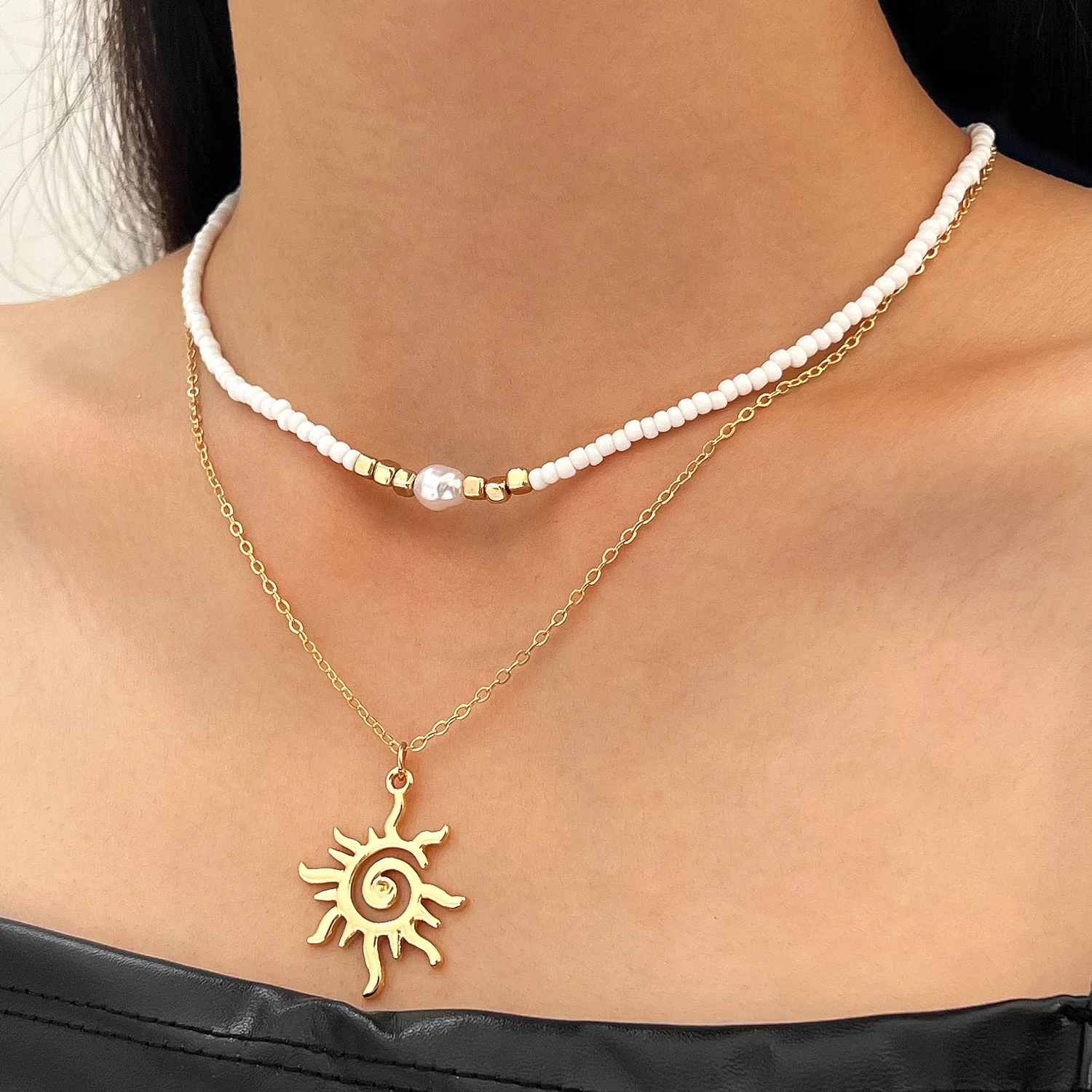 Bohemian Handmade Multilayer Colorful Beads Chain Fashion Necklaces Sun Moon Pendant Jewelry For Women Accessories N0553