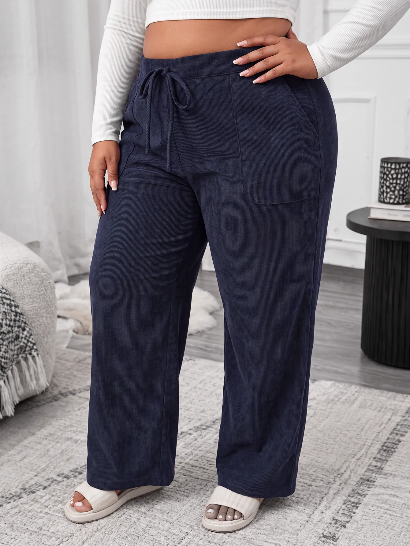 Plus-Size Women's Autumn and Winter Pants with Double Pockets, Faux Drawstring Design, Solid Color Straight-Leg Pants